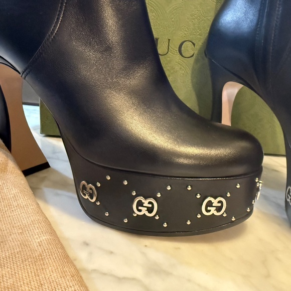 Gucci Janaya  Black Leather GG Stud Platform Booties 37 New in box - Picture 2 of 15